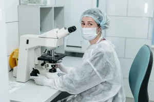 Ponovljeni neuspeh implantacije: kada embrion ne uspeva da se primi i šta zaista možeš da uradiš 